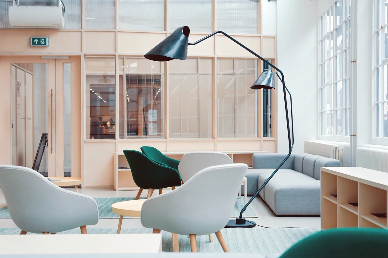 Sala de exhibición de una tienda de muebles